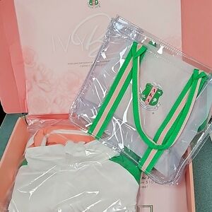 Alpha Kappa Alpha April ivy box